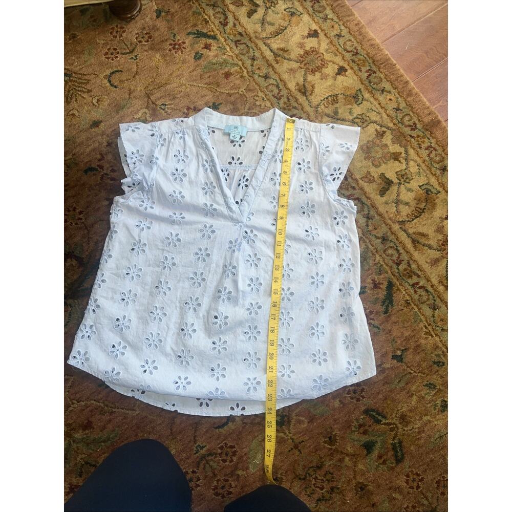 Cece V-Neck Baby Blue Eyelet Floral Embroidery Flutter Sleeve Cotton Top Sz M - Picture 9 of 10